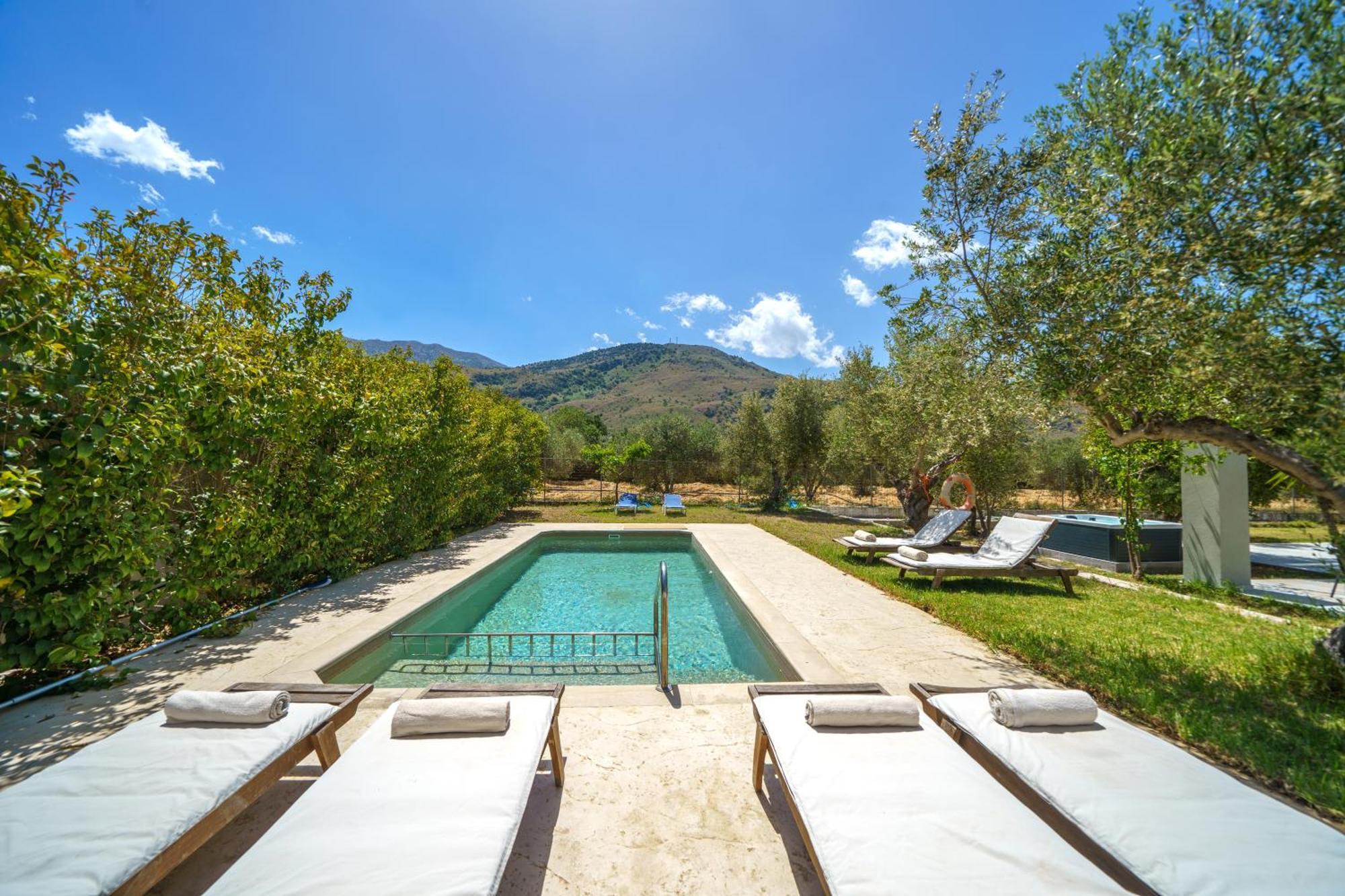 Villa Marian With Private Swimming Pool & Jacuzzi Georgioúpoli Extérieur photo